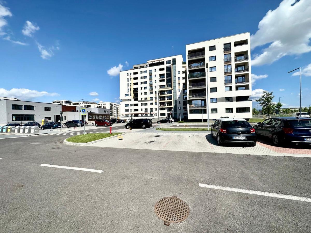 Kasper Coresi Mall - Rise Private Apartments & Suites Braşov Eksteriør billede