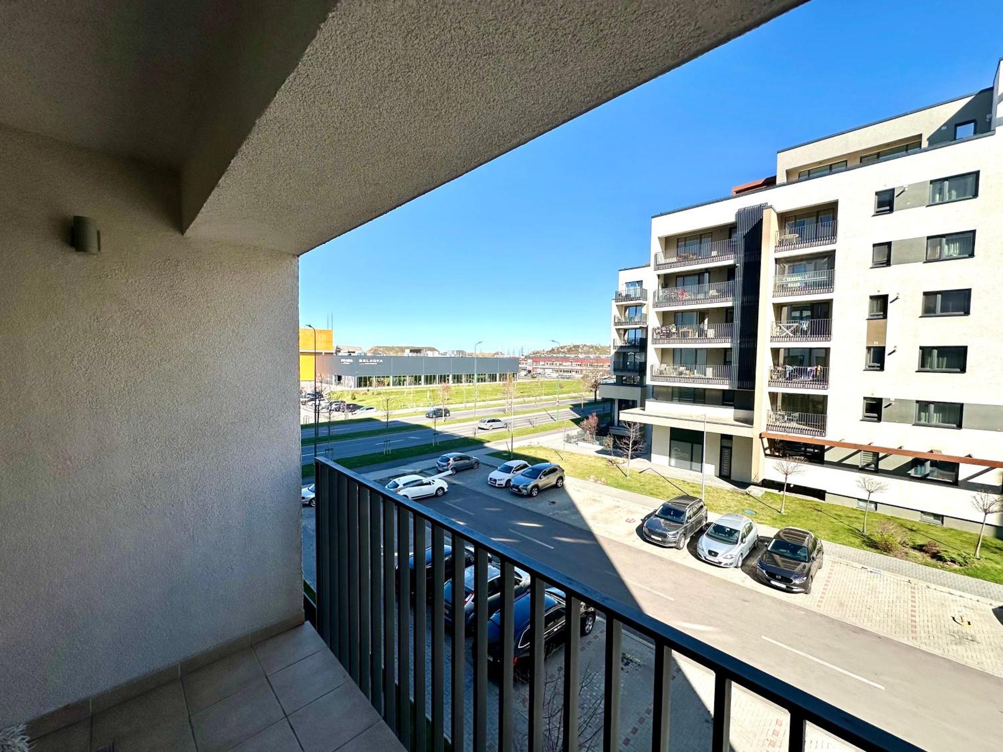 Kasper Coresi Mall - Rise Private Apartments & Suites Braşov Eksteriør billede