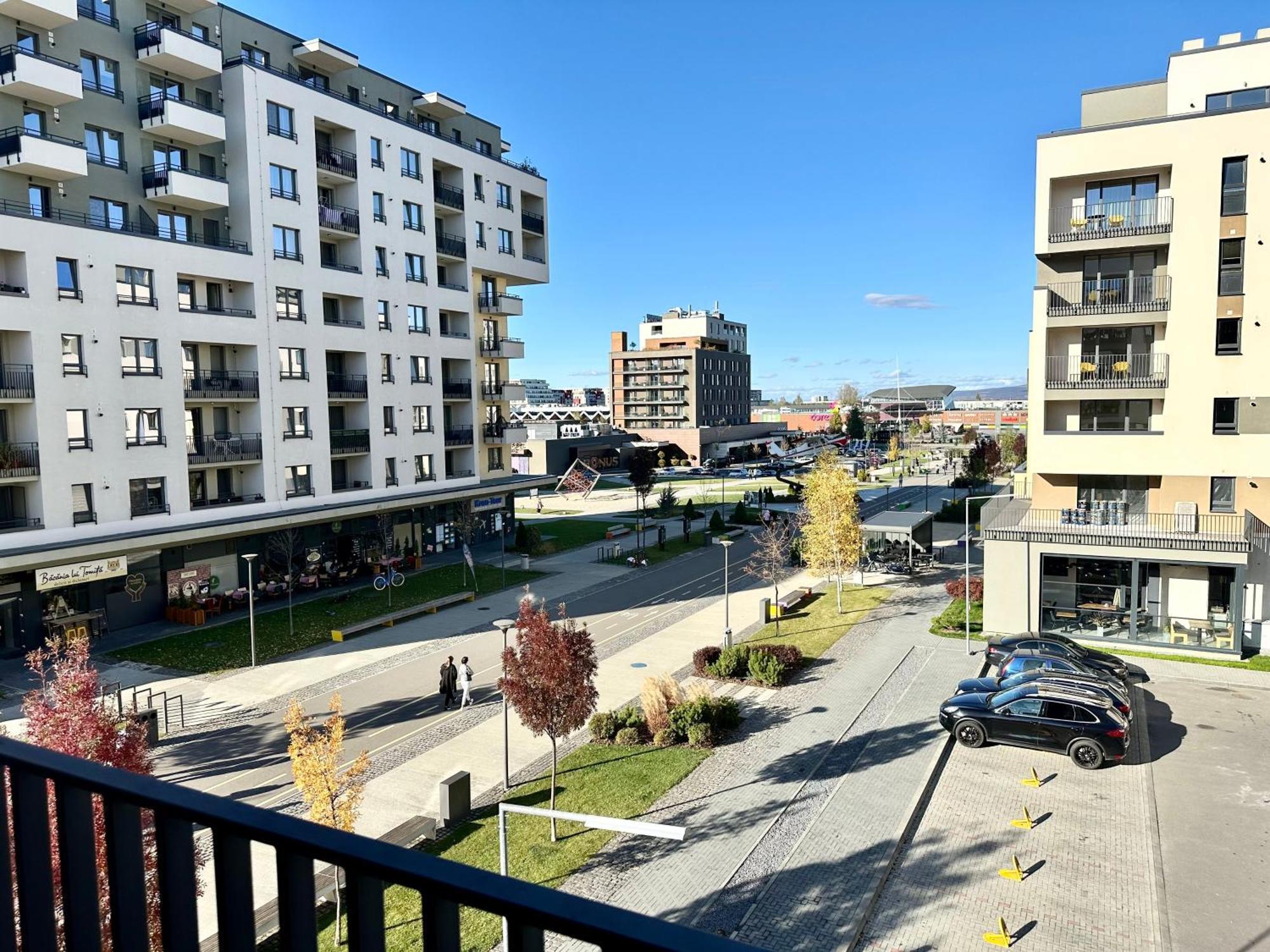 Kasper Coresi Mall - Rise Private Apartments & Suites Braşov Værelse billede