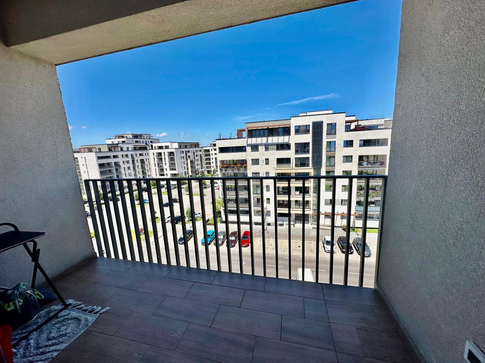 Kasper Coresi Mall - Rise Private Apartments & Suites Braşov Eksteriør billede